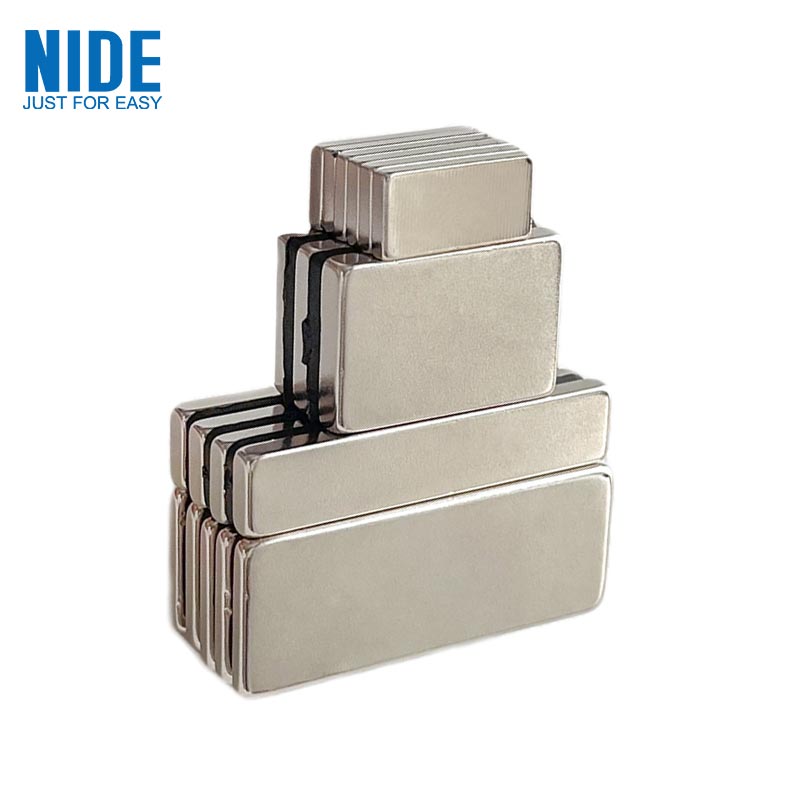 Magnet NdFeB Bersinter Segiempat Neodymium